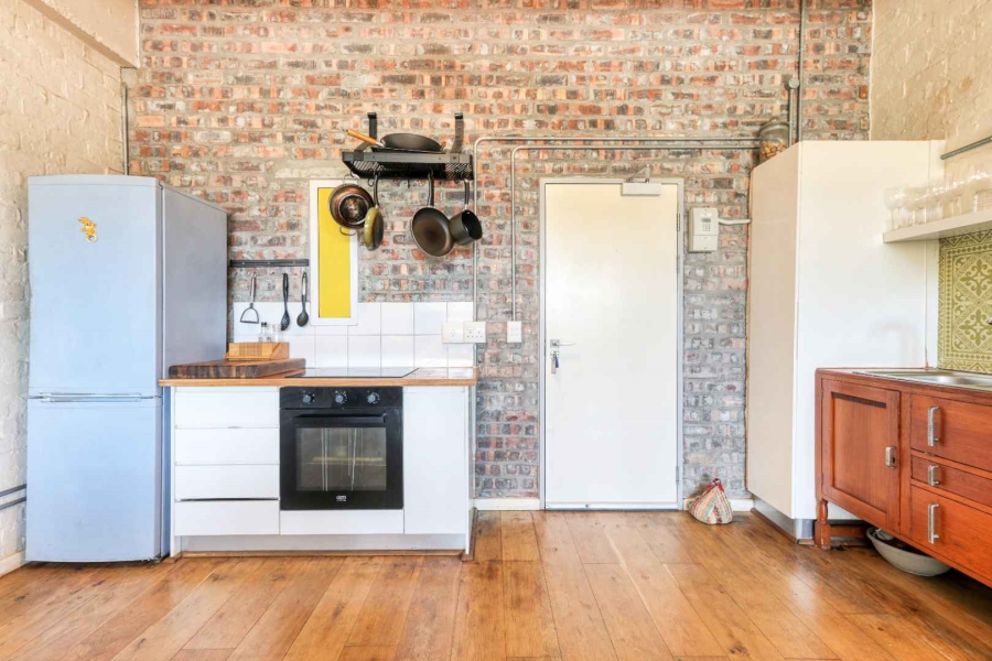 To Let 1 Bedroom Property for Rent in Woodstock Western Cape